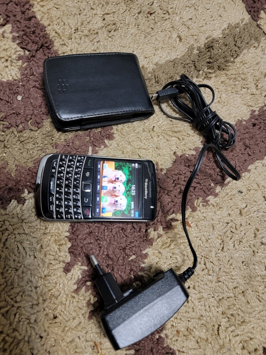 黑莓9700手机,原装