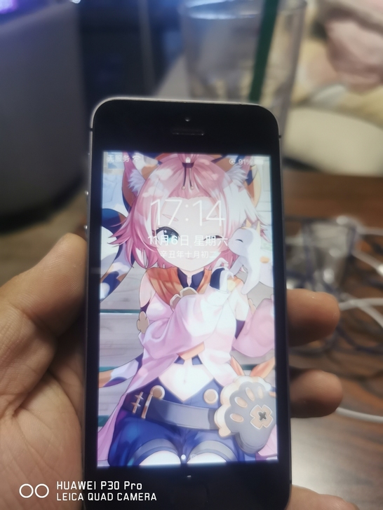 iPhone se,9新,包邮。不能插卡,...