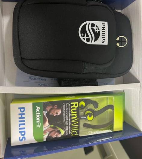 全新飞利浦运动耳机配运动包 全新江浙沪包邮...