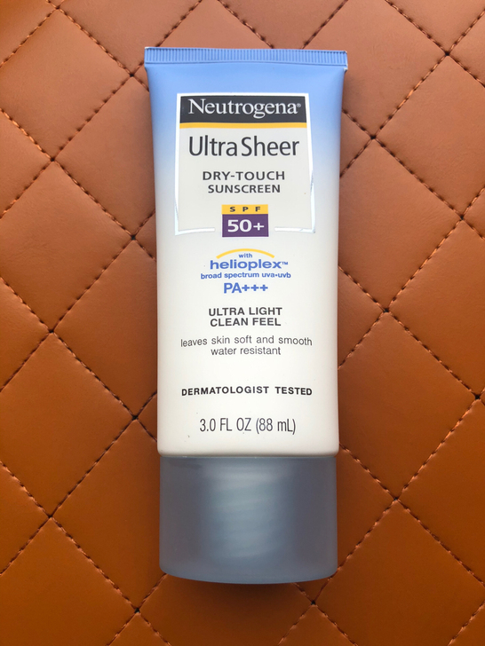 露得清美白防晒,到期日21年4月至6月到期...