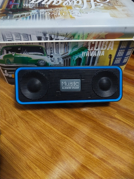 全新★便携迷你小音箱小音响   蓝牙连接 ...