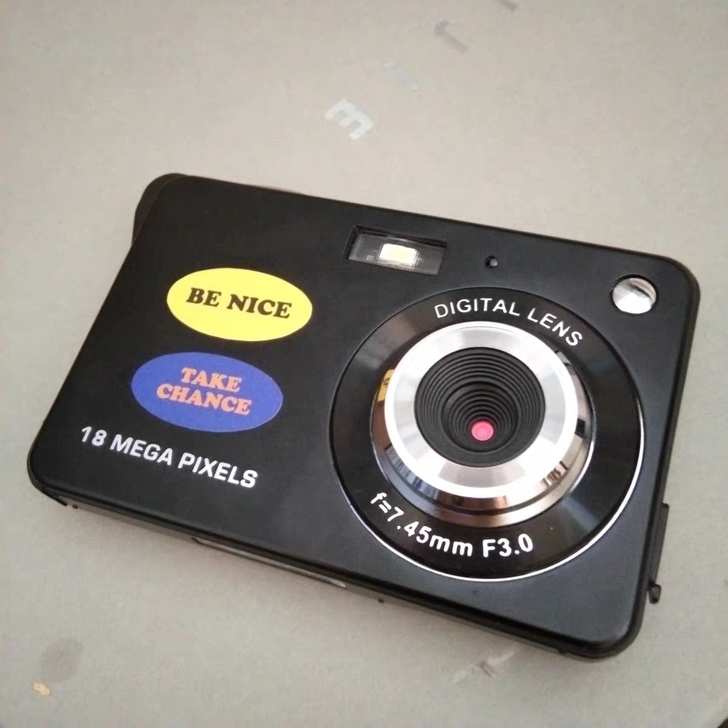 【闲置】学生相机1800万像素高清数码相机...