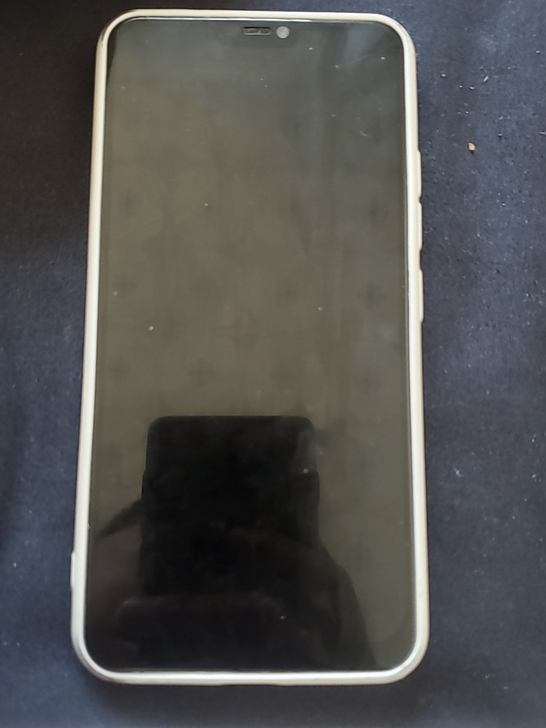 vivo x21a 6加128国行王者吃鸡...