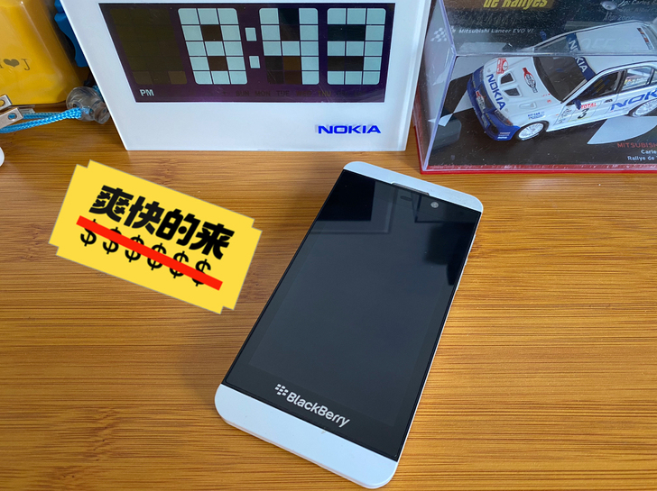 黑莓Z10 白色 手机整体成色很好,功能正...