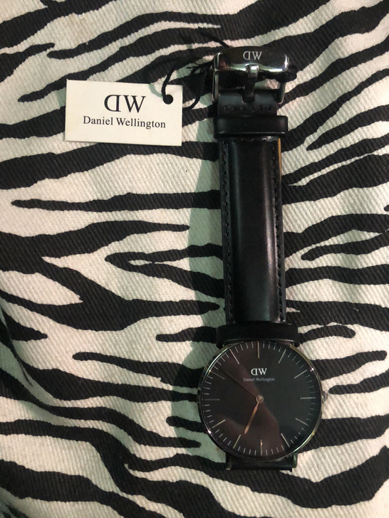 DW正品，厂家直销可验货，有意者私聊，全新...