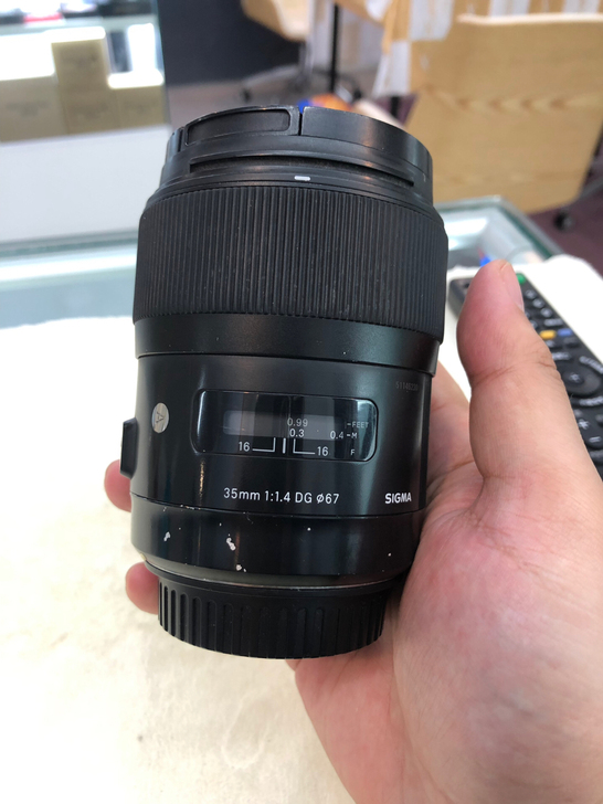 适马35/1.4 佳能口 成色如图 功能正...