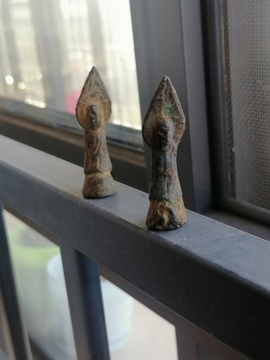 铜佛像一个,品相脸像都可以,喜欢的不要错过...