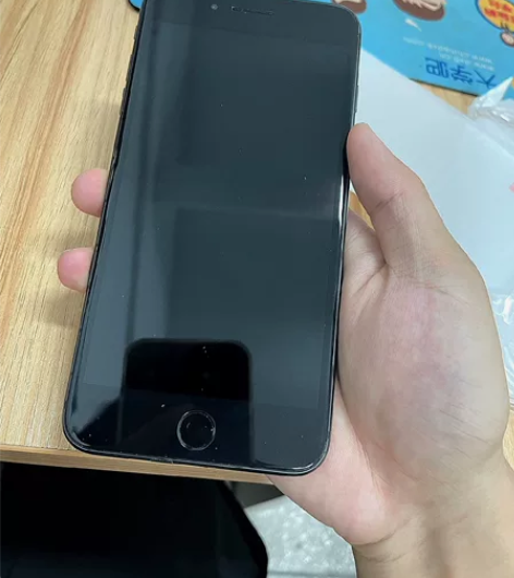 99新苹果7   8 机型：苹果7/7p/...