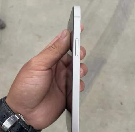 实价出12 走平台 iPhone12顺丰速...