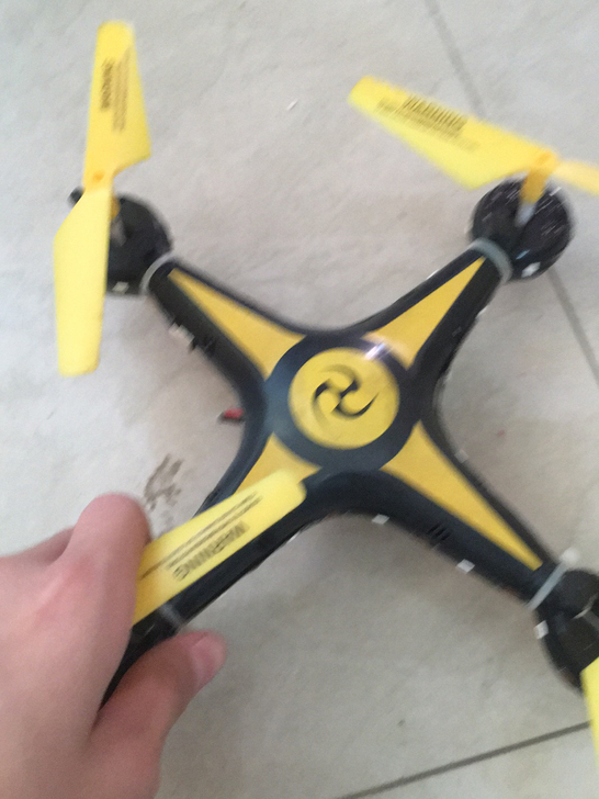 5年前买来的无人机,用来拍视频的。现在因为...