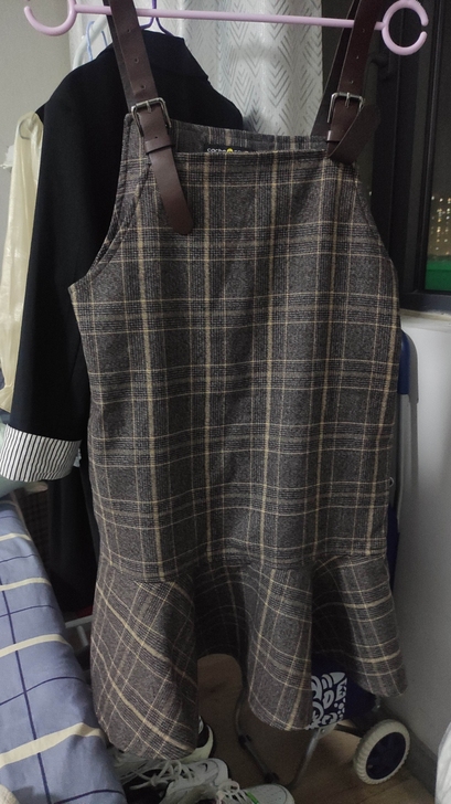 Cachecache背带裙秋冬