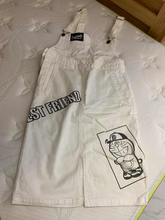 全新，背带裙，乐町剪标款，20元，满50包...