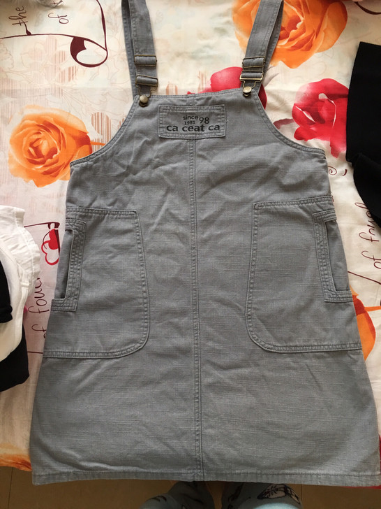 A.R.Q牛仔背带裙