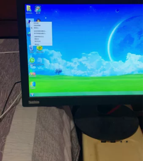 买笔记本了，闲置Dell 8300品牌原装...