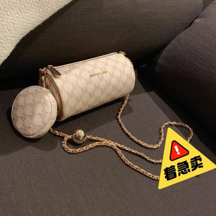 miocra koly 少女时代 二合一腋...