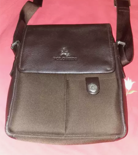 polo男士单肩包 闲置男款包  购于商场...