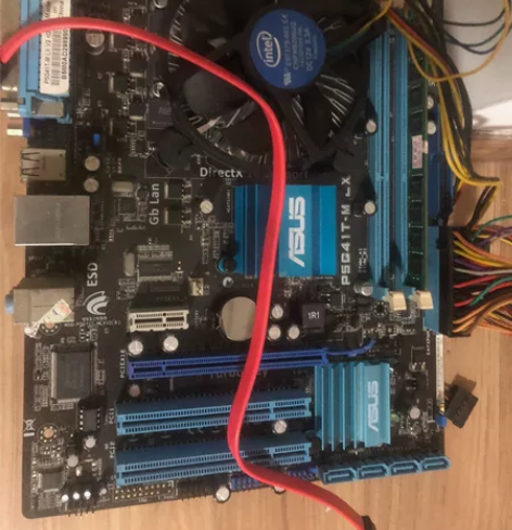 g41主板华硕主板三个 。全部正常使用。主...