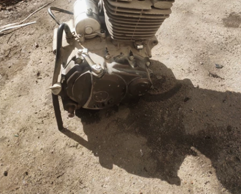 越野摩托车发动机机器总成250排量不烧油动...