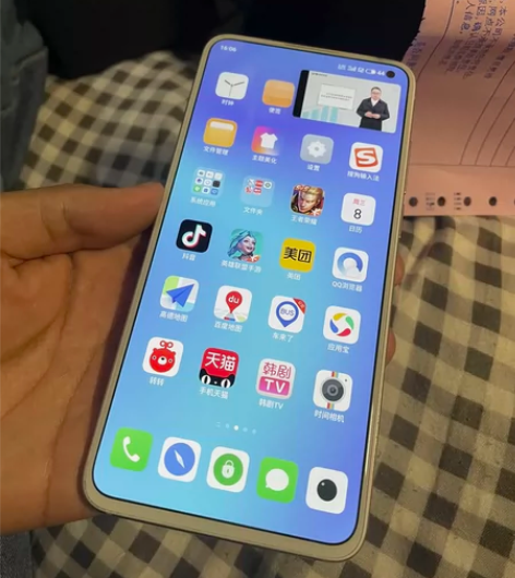 魅族17梦话独角兽8+256 左上角有磕碰...