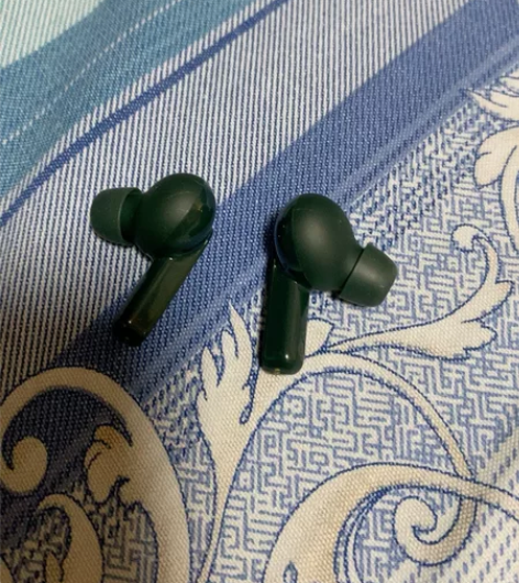 qcy耳机T10，仓丢 只剩耳机，只剩耳机...