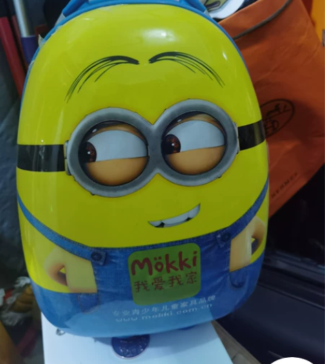 儿童行李箱 感兴趣的话点“我想要”和我私聊...
