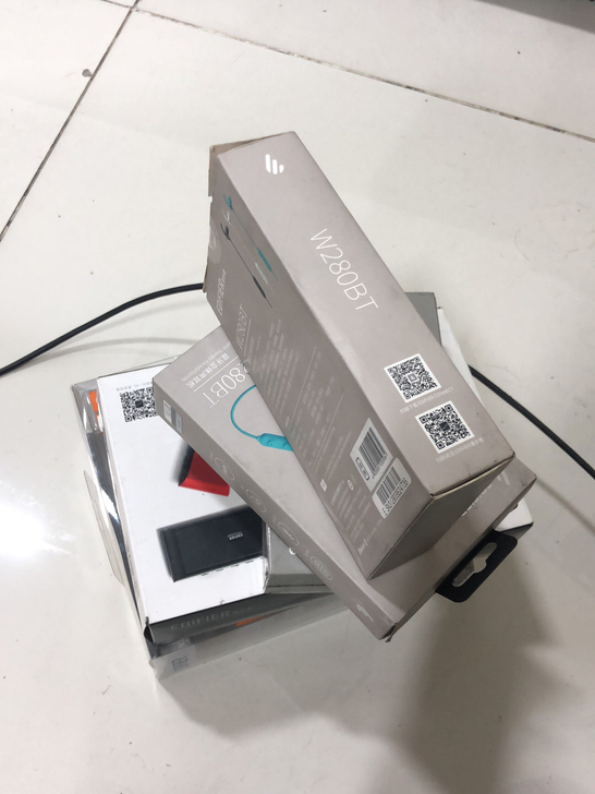 全新未拆封漫步者蓝牙耳机W280BT 就两...