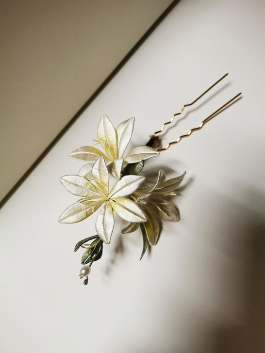 自制     缠花小苍兰，古风发簪，全新