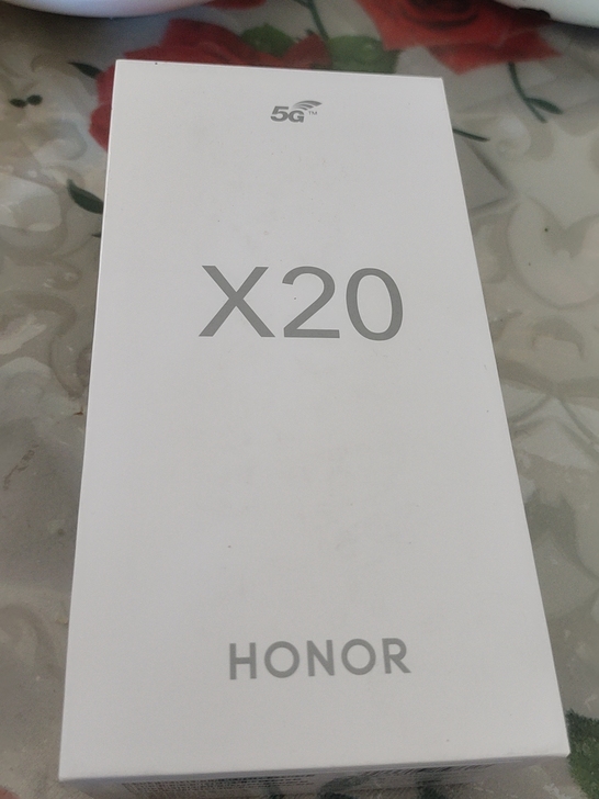 华为荣耀x20 6+128 幻夜黑 全新未...