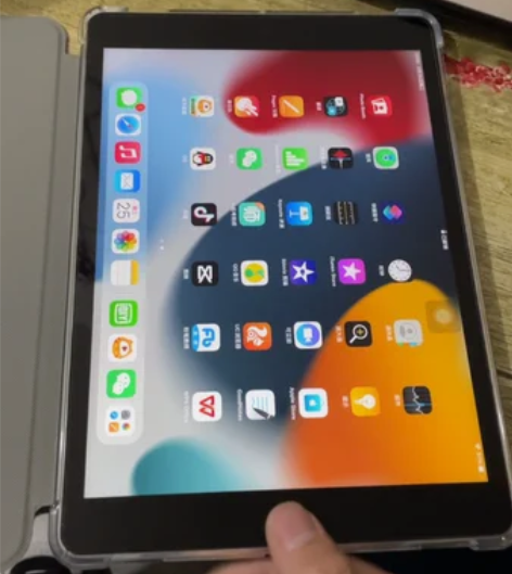 ipad第九代，官网买的，买来一直没怎么用...