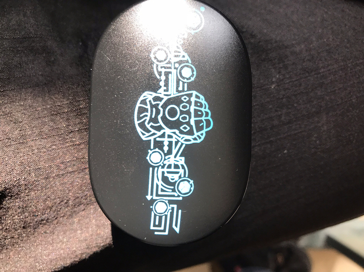 漫威联名蓝牙耳机 成色nice