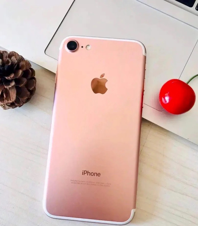 自用闲置 苹果iPhone 7代 内存32...