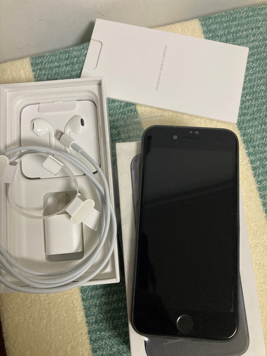 iPhone 7 128G 囯行