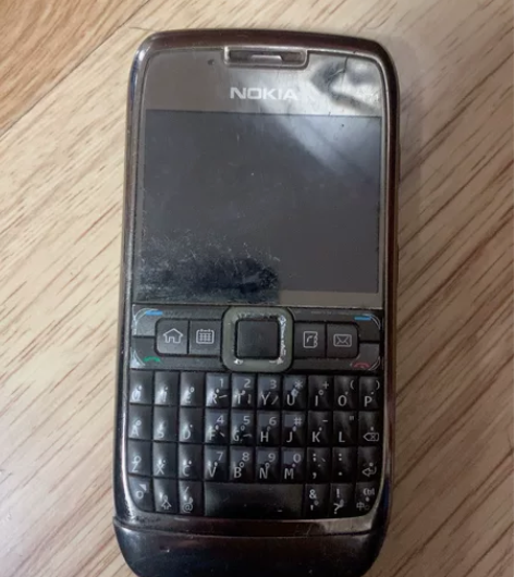 诺基亚E71 感兴趣的话点“我想要”和我私...