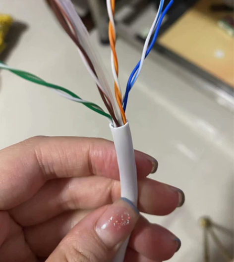 超六类网线  库存积压，外表微瑕疵不影响使...