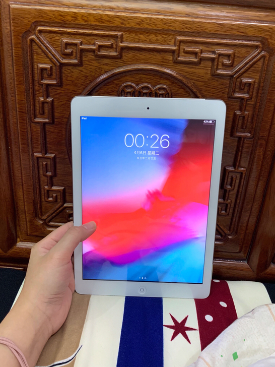 女生自用ipad mini2考研闲置9新i...