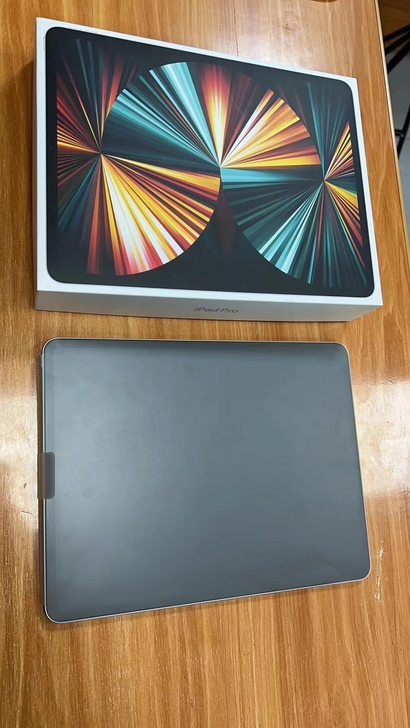 苹果平板最新款2021款iPad Pro银...