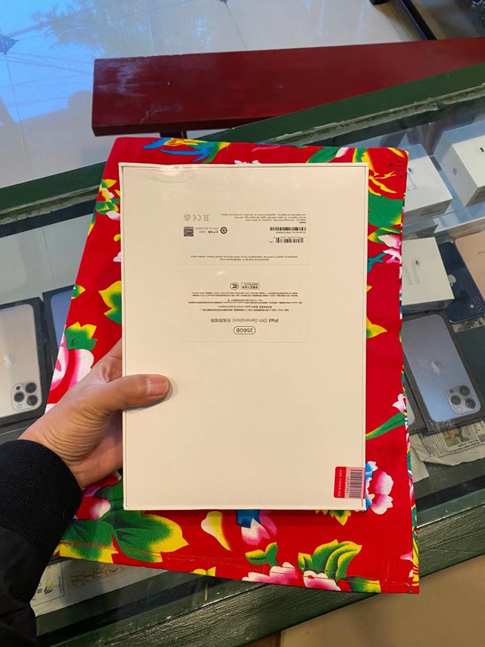 ipad  2021  256g 灰色  ...