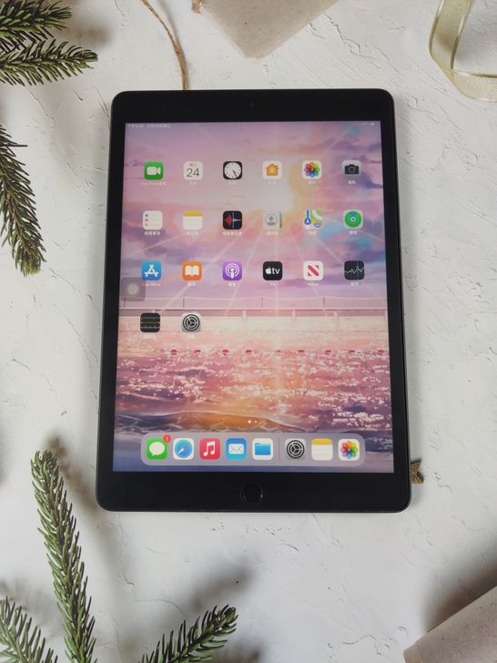 iPad2019款iPad7代，128G，...