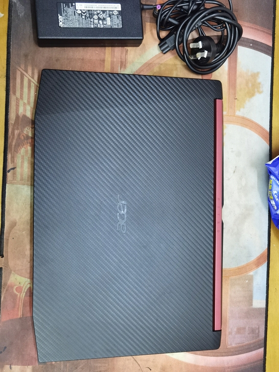 宏基暗影骑士3 15.6英寸游戏本笔记本电...