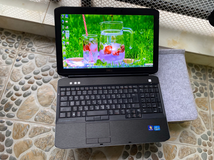 低价!低价!低价!游戏本 低价转让 女生自...