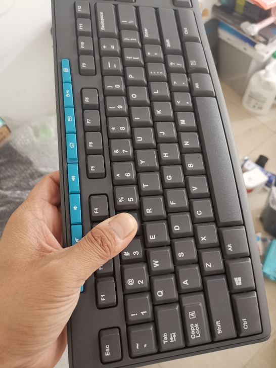 键盘处理了处理了,15元一个支持包仓。