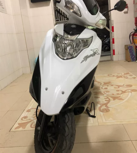 化油器红宝，无证，车况良好，一切正常。 感...