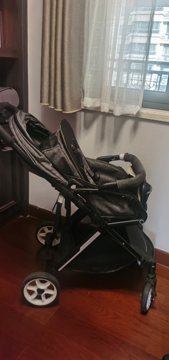 婴儿推车,可躺,可坐,孩子大了用不着了,同...