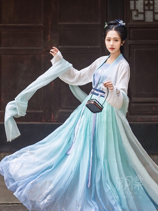 【可出可换】东月棠家玉兔汉服  齐腰m码 ...