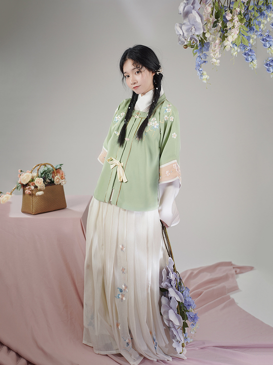 桔屿原创汉服女【雪梅】明制对襟短衫方领半袖...