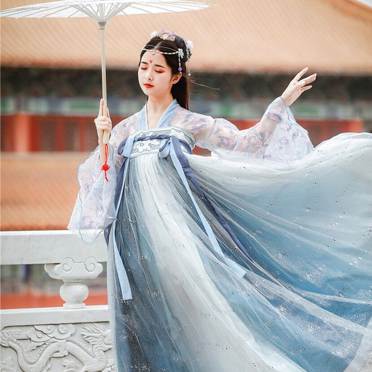 如橘 民族装舞台装