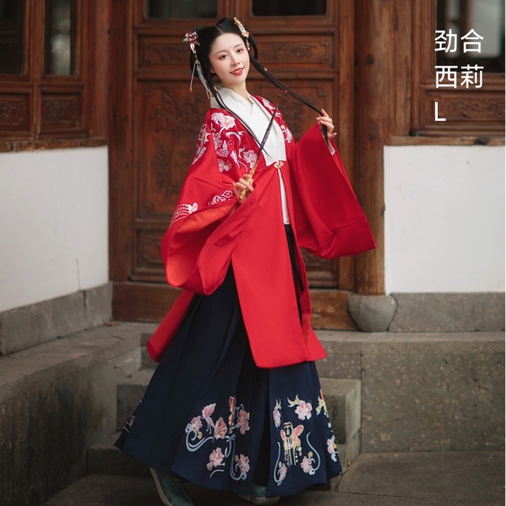 劲合汉服西莉,L码,大爱可换。换价338