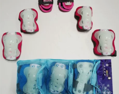 专业儿童轮滑护具荧光套装溜冰鞋轮滑板自行车...