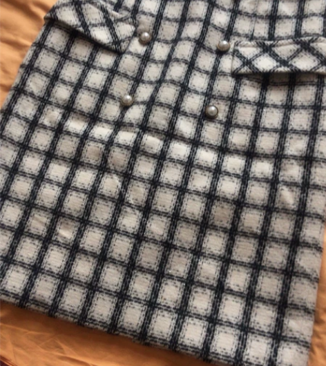 全新格子中裙，尺码22腰围，有喜欢的亲看过...