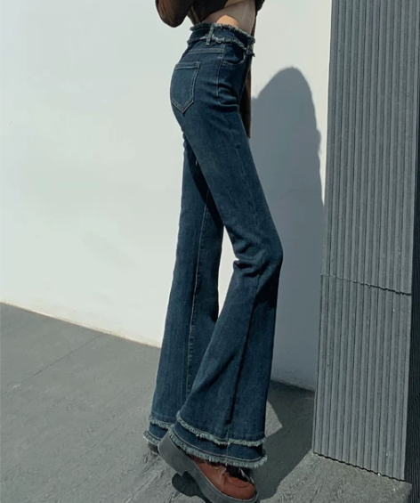 复古毛边微喇牛仔裤女秋冬2022年新款高腰...